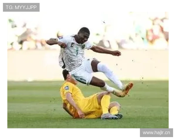 国足0比2不敌喀麦隆再现老大难困境 国足0比2不敌喀麦隆再现老大难困境